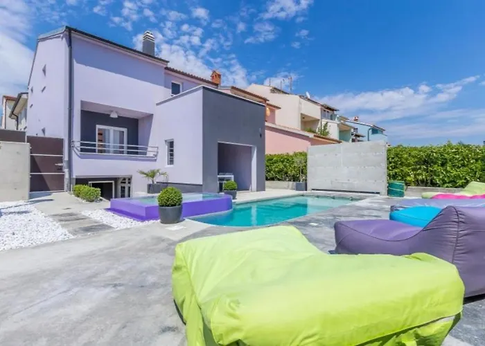 Casa Moderna Vakantiehuis Pula